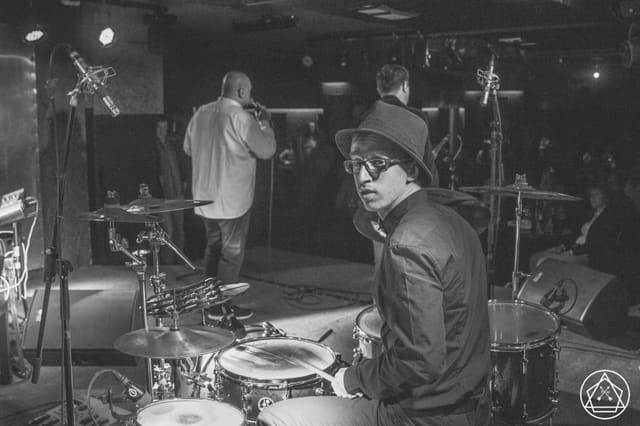 Fotografie z akce: GROOVE!: PETER LIPA