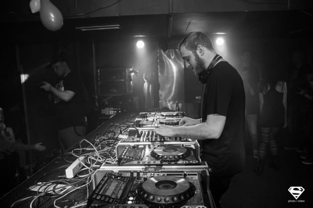 Fotografie z akce: NO!SE w/ MEFJUS | 21st B-DAY of STOUN