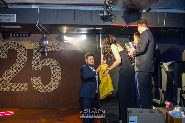 Fotografie z akce: Narozeninový ples Stounu - 27 let
