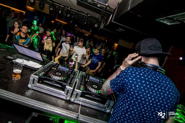 Fotografie z akce: NO!SE w/ MIND VORTEX (UK)
