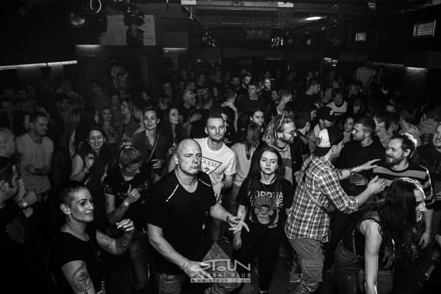 Fotografie z akce: Beats for Love X-Mas w/ Lucca & Chris Sadler