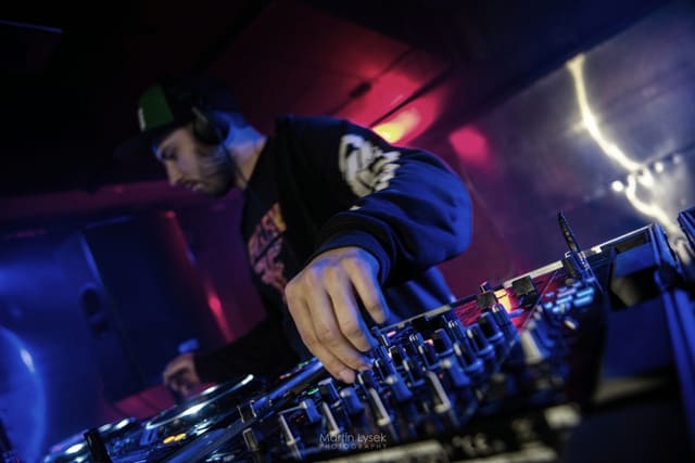Fotografie z akce: Bass Invasion w/Ghostbusters CZ