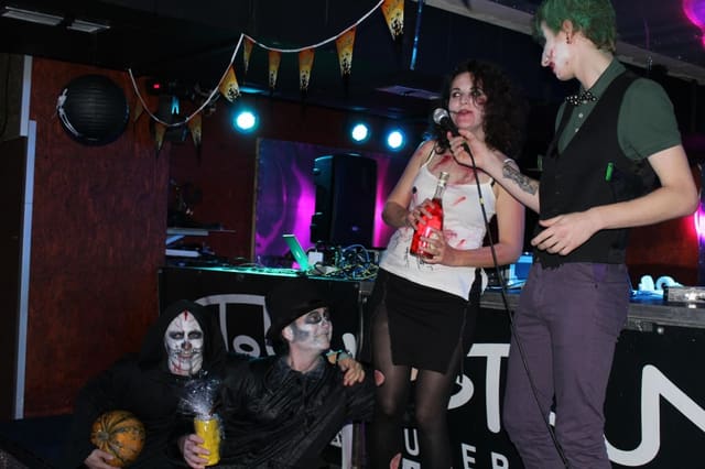 Fotografie z akce: HALLOWEEN GOODWILL PARTY