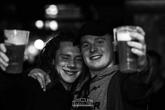 Fotografie z akce: No!se w/ Hrr.nec & Mc Vaant