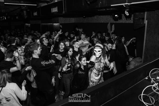 Fotografie z akce: Bass Invasion - carnival edition