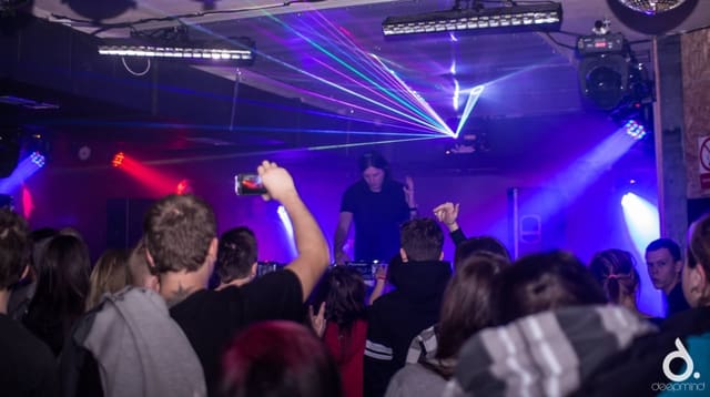 Fotografie z akce: NO!SE w/ PROLIX (UK)