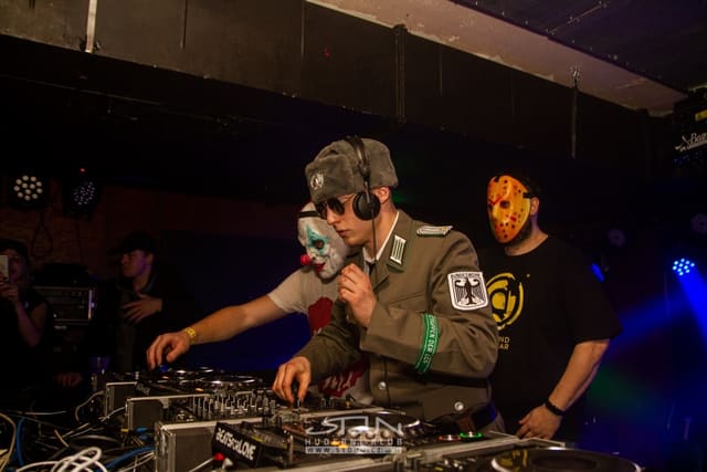 Fotografie z akce: Bass Invasion - carnival edition