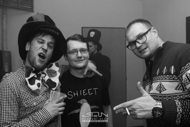 Fotografie z akce: Bass Invasion - carnival edition
