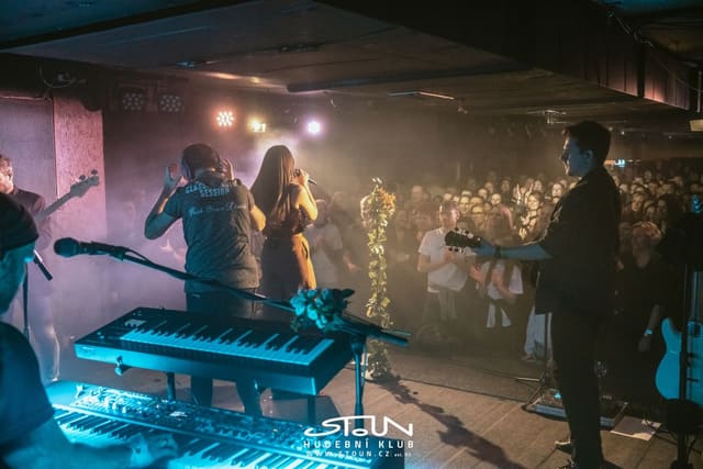Fotografie z akce: Kateřina Marie Tichá & Bandjeez