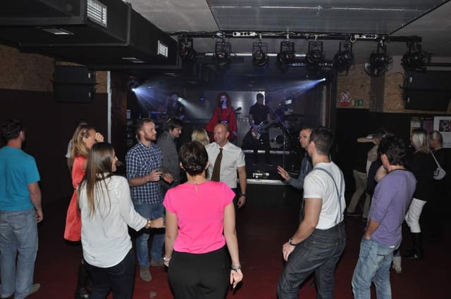 Fotografie z akce: ELECTROSWING & MYDY RABYCAD
