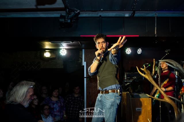 Fotografie z akce: Jelen