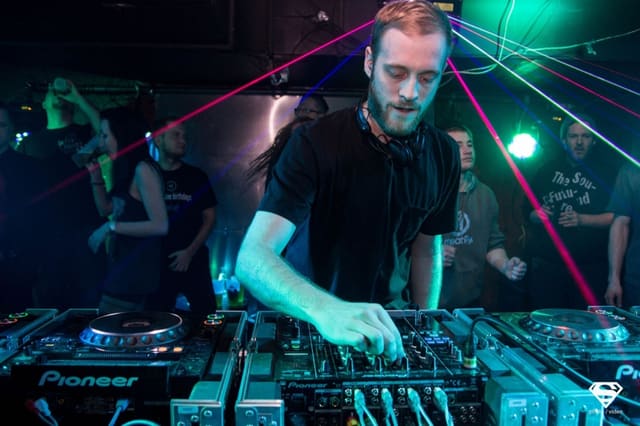 Fotografie z akce: NO!SE w/ MEFJUS | 21st B-DAY of STOUN