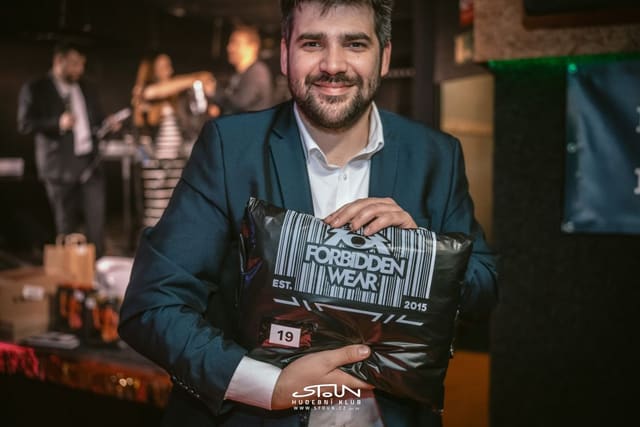Fotografie z akce: Narozeninový ples STOUNu - 31 let