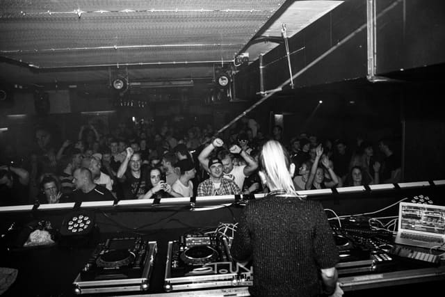 Fotografie z akce: Beats for Love X-Mas w/ Lucca & Chris Sadler