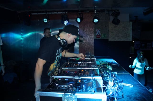 Fotografie z akce: NO!SE w/ TEDDY KILLERZ (UA)