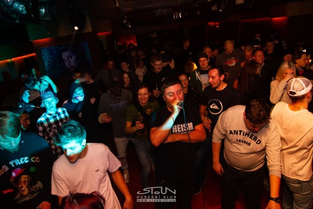 Fotografie z akce: No!se w/ Hrr.nec & Mc Vaant
