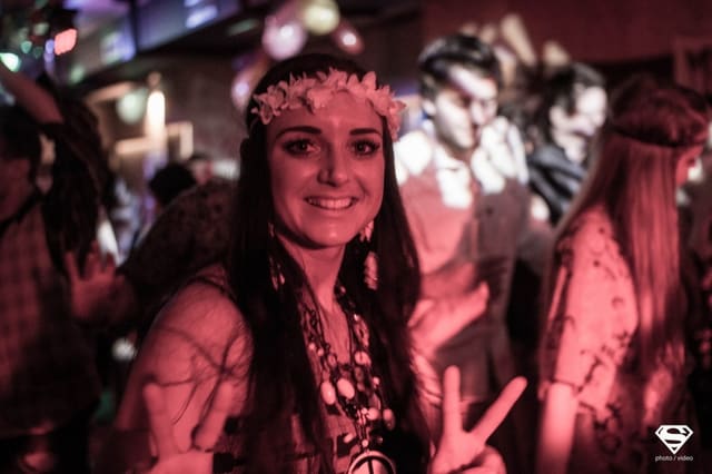 Fotografie z akce: NAROZENINOVÝ PLES - 21 LET - HIPPIE STYL
