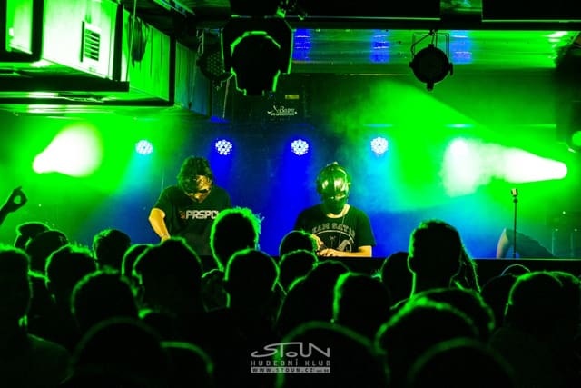Fotografie z akce: No!se w/ Hallucinator (IT)