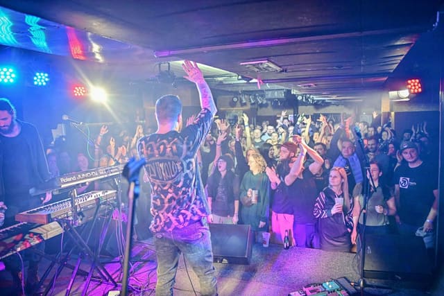 Fotografie z akce: Prago Union & live band