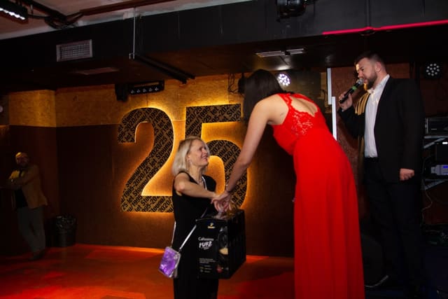 Fotografie z akce: Narozeninový ples Stounu - 25 let