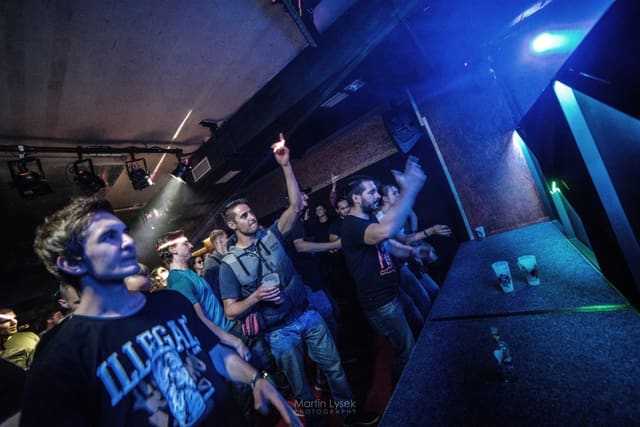 Fotografie z akce: NO!SE w/ ZARDONIC (VEN)